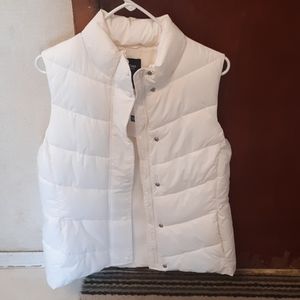 NWT Gap Puffer Vest
